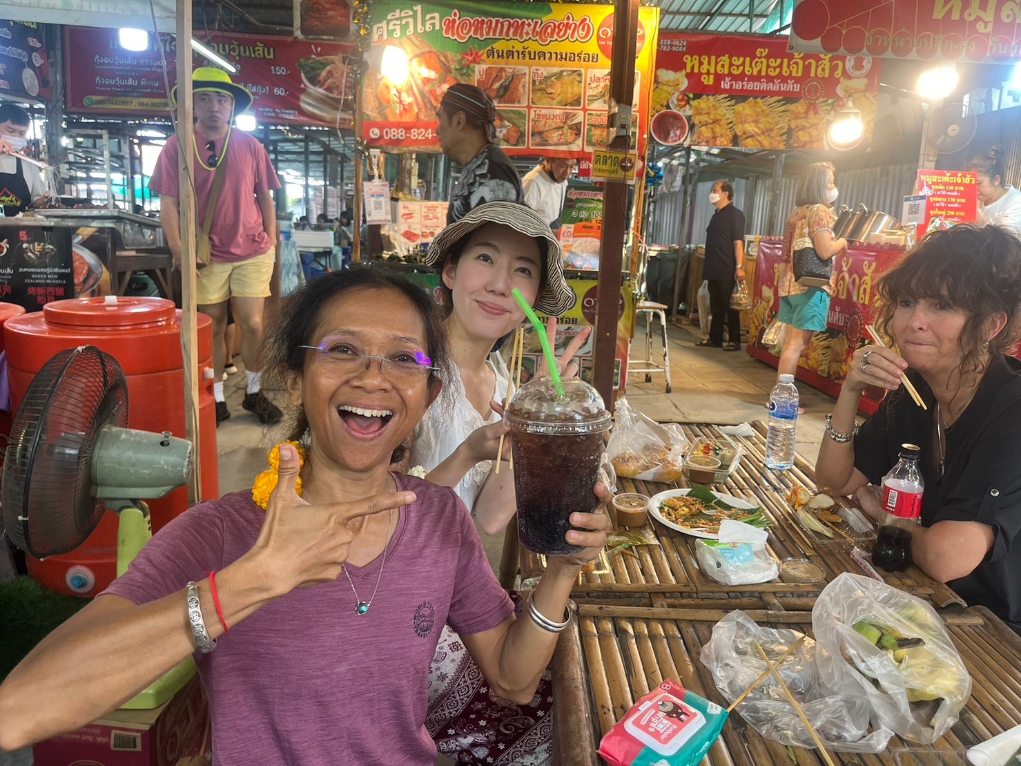 Delicious local Thai food lunch at Khlong Lat Mayom floating market with fresh ingredients